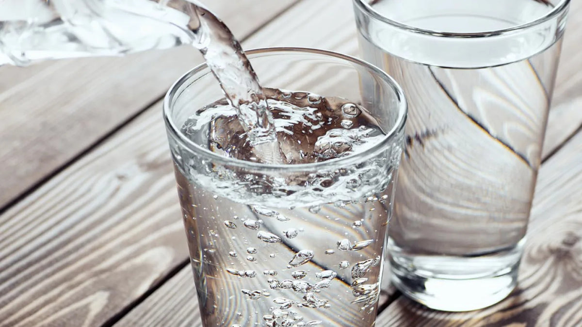 Leitungswasser oder Mineralwasser?