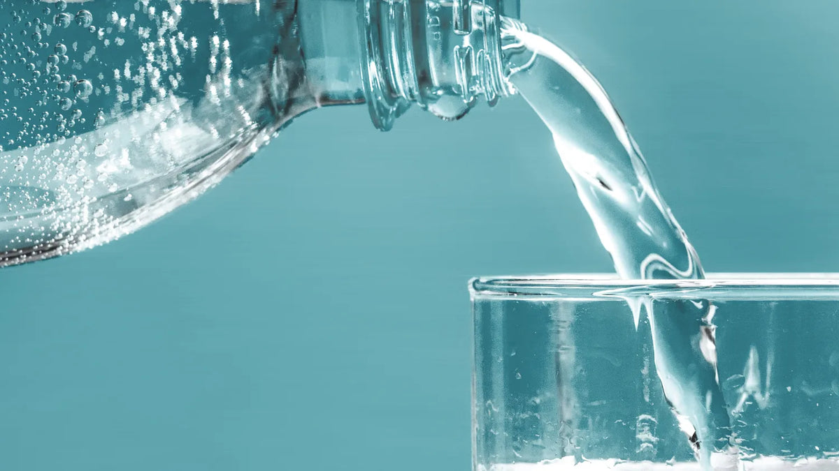 Weichmacher in Wasserflaschen und was PET-Flaschen wirklich enthalten