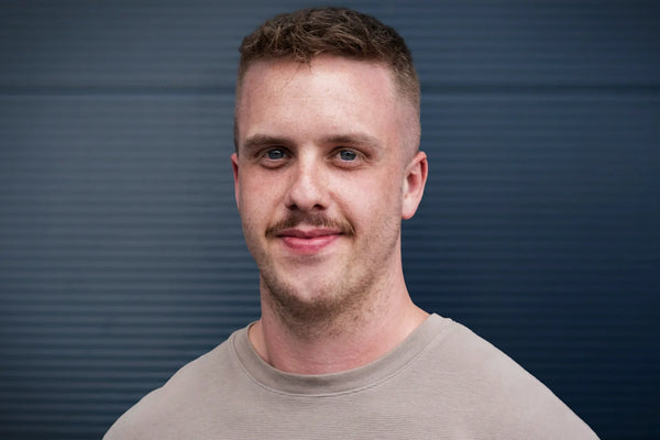 Porträtfoto von Hannes Hunger, Kundenservice-Mitarbeiter bei Alb Filter.