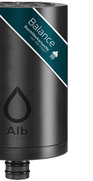 Alb Filter Balance Duschfilterkartusche freigestellt – mineralisiert das Wasser und stabilisiert den pH-Wert